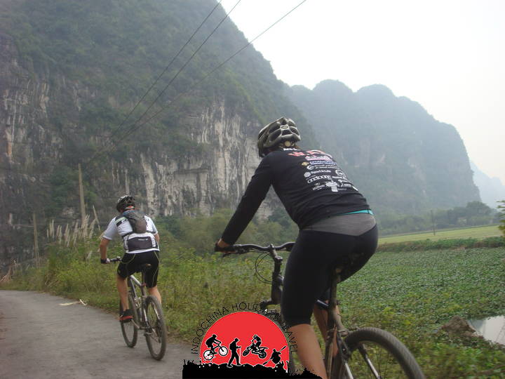 3 days Angkor Cycling Tour